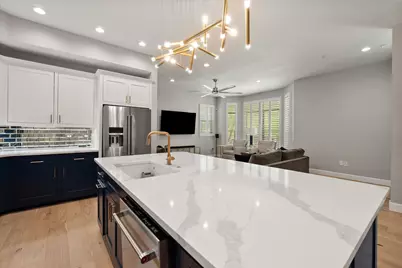 1207 Beaconsfield Lane #405, Arlington, TX 76011 - Photo 5