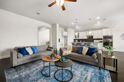 4424 Hazeltine Hills Drive, Celina, TX 75009 - Photo 7