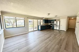 2107 Rockwood Dr, Carrollton, TX 75007 - Photo 3