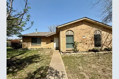 2107 Rockwood Drive, Carrollton, TX 75007 - Photo 1