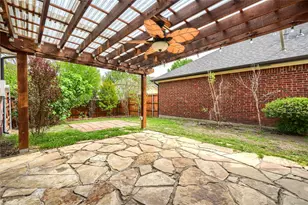 2157 Falcon Ridge Dr, Carrollton, TX 75010 - Photo 33