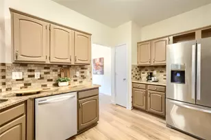 2157 Falcon Ridge Dr, Carrollton, TX 75010 - Photo 15