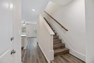 805 S 6th St, Bonham, TX 75418 - Photo 3