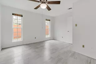 2018 Embassy Way, Carrollton, TX 75006 - Photo 15