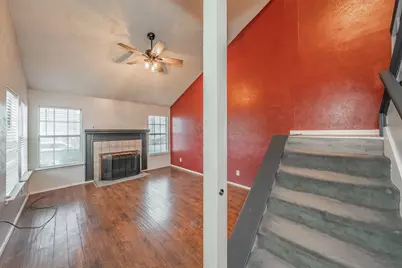 4633 Waterway Drive N, Fort Worth, TX 76137 - Photo 3