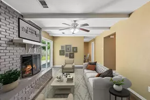 1954 Mims St, Fort Worth, TX 76112 - Photo 13