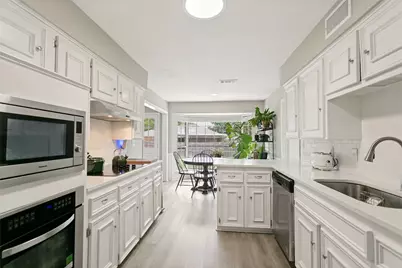 2416 Heather Hill Lane, Plano, TX 75075 - Photo 13