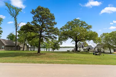 355 Waters Edge Lane, Scroggins, TX 75480 - Photo 19