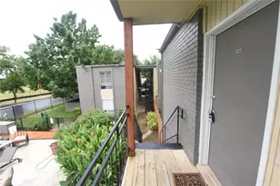 2833 Kings Rd, Dallas, TX 75219 - Photo 3