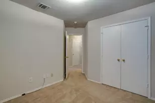 10708 Braemoor Dr, Fort Worth, TX 76052 - Photo 21