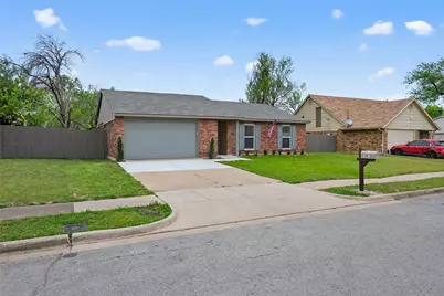 7001 Newcastle Place, North Richland Hills, TX 76182 - Photo 3