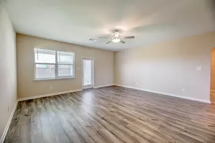 1717 Cotton Blossom Ln, Princeton, TX 75407 - Photo 13