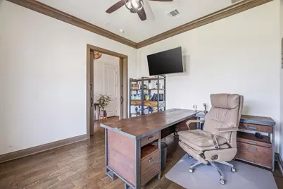 2009 Tree Top Court, Granbury, TX 76049 - Photo 7