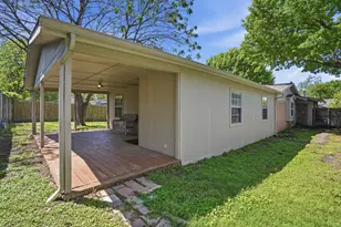 8660 Kingspoint Dr, Dallas, TX 75238 - Photo 25