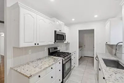 8660 Kingspoint Drive, Dallas, TX 75238 - Photo 7