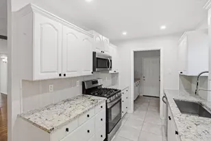 8660 Kingspoint Dr, Dallas, TX 75238 - Photo 7