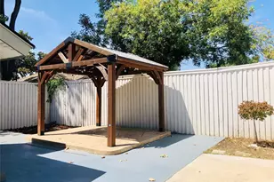 3013 Carolyn Ct, Bedford, TX 76021 - Photo 21