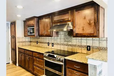 3013 Carolyn Court, Bedford, TX 76021 - Photo 7