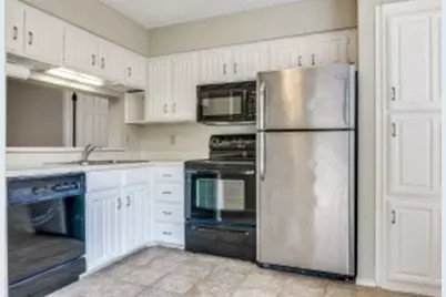 5200 Martel Avenue #33C, Dallas, TX 75206 - Photo 15