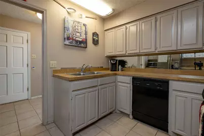 215 Mountainview Drive, Hurst, TX 76054 - Photo 13