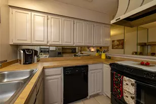 215 Mountainview Dr, Hurst, TX 76054 - Photo 11