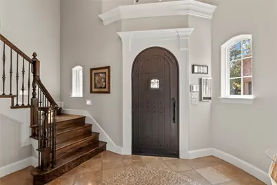 111 Saint Annes Drive, Mabank, TX 75156 - Photo 3