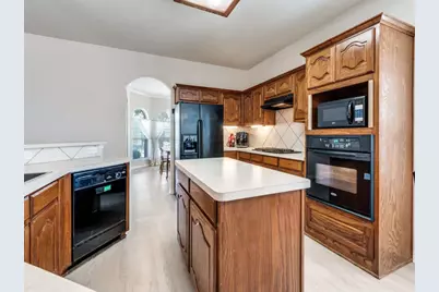 8001 Glenside Drive, Rowlett, TX 75089 - Photo 11