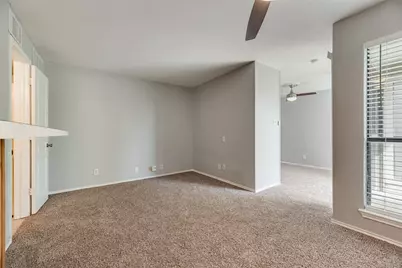 3109 Sondra Drive #302, Fort Worth, TX 76107 - Photo 3