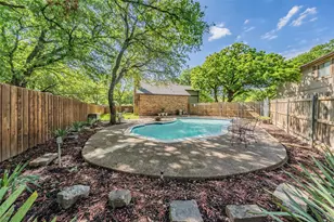 3008 Glenwood Ct, Bedford, TX 76021 - Photo 37