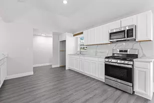 2435 Sharon St, Dallas, TX 75211 - Photo 5