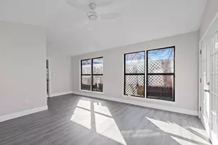 2435 Sharon St, Dallas, TX 75211 - Photo 17