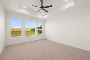 313 Boots Ct, Lorena, TX 76655 - Photo 9