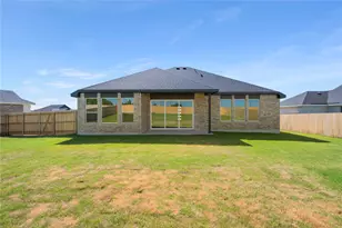 313 Boots Ct, Lorena, TX 76655 - Photo 17