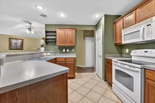 4325 Sweet Clover Ln, Fort Worth, TX 76036 - Photo 9