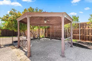 4024 Binley Dr, Richardson, TX 75082 - Photo 37