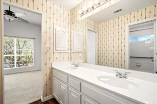 4024 Binley Dr, Richardson, TX 75082 - Photo 31