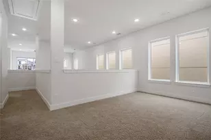 8331 Nunley Ln, Dallas, TX 75231 - Photo 27