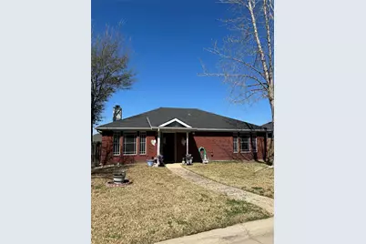 2425 Esquire Drive, Arlington, TX 76018 - Photo 1