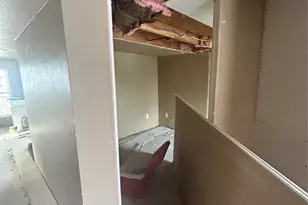 6614 Ashley Ct, Granbury, TX 76049 - Photo 11