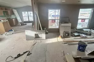 6614 Ashley Ct, Granbury, TX 76049 - Photo 9