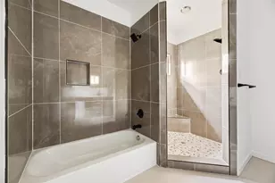 1014 Trinity St, Cleburne, TX 76031 - Photo 11