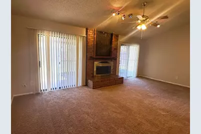 3016 Highlawn Terrace, Fort Worth, TX 76133 - Photo 3