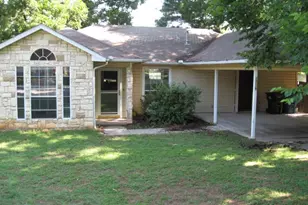 1719 W Parnell St, Denison, TX 75020 - Photo 1