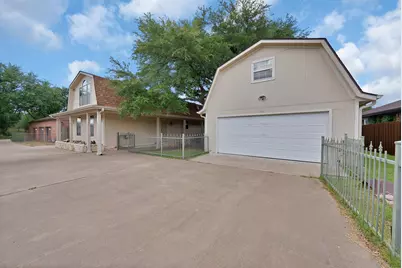4514 Robin Court, Granbury, TX 76049 - Photo 7