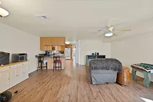 4514 Robin Ct, Granbury, TX 76049 - Photo 3
