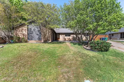 5521 Chimney Rock Road, Fort Worth, TX 76112 - Photo 21