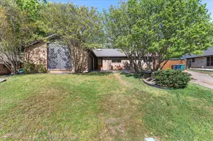 5521 Chimney Rock Rd, Fort Worth, TX 76112 - Photo 21