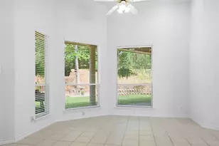18737 Oakbrook Rd, Tyler, TX 75703 - Photo 13