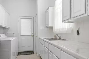 18737 Oakbrook Rd, Tyler, TX 75703 - Photo 15