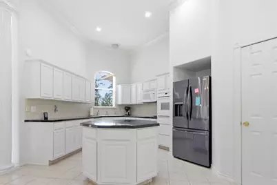 18737 Oakbrook Road, Tyler, TX 75703 - Photo 9